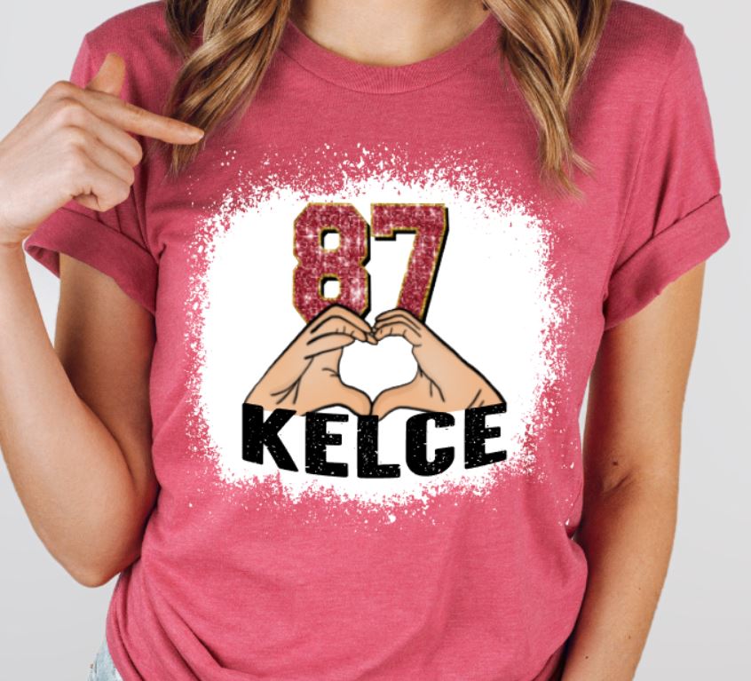Kelce hand heart 87