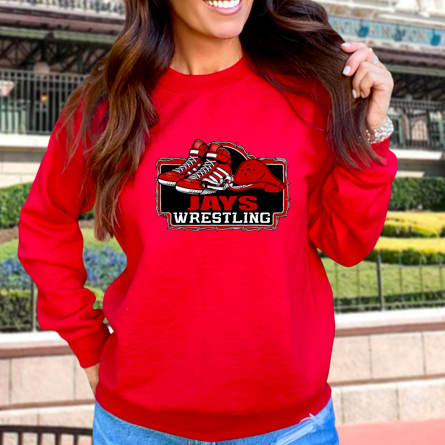 Wrestling barb jays